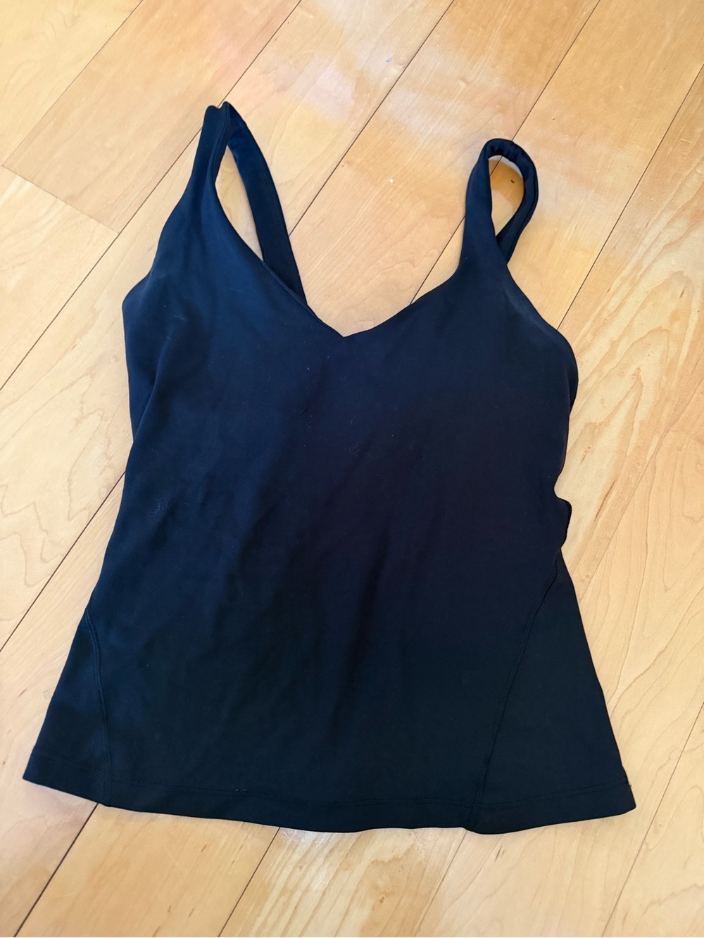 lululemon athletica Black Align waist length V-Neck Camisole size 4